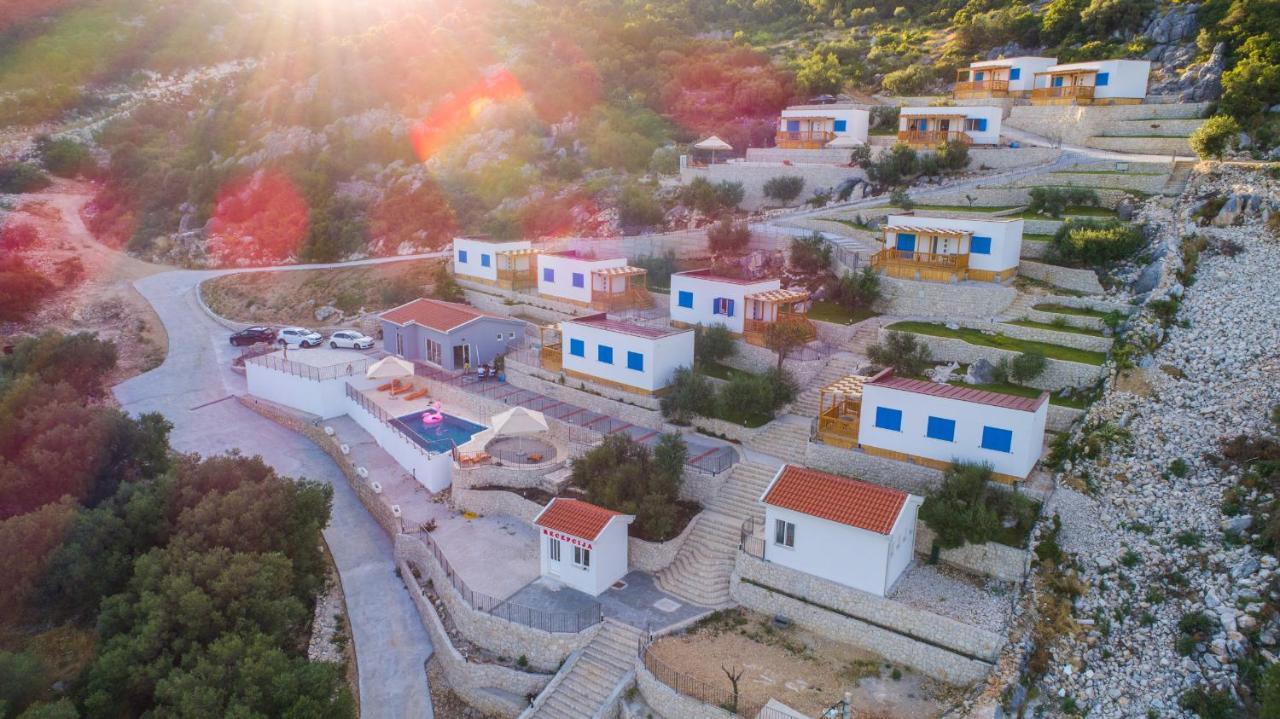 Camping Homes Grot Gradac  Exterior foto
